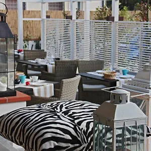 https://hotel-villa-toscana.it-tuscanyhotel.com